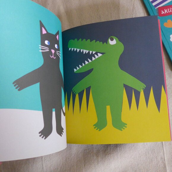 NWT Set of 2 Flying Tiger Sticker Book Animals - Picture 8 of 13